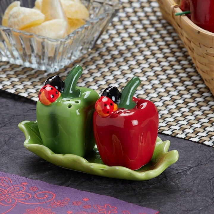 Novelty Salt & Pepper Shaker Set